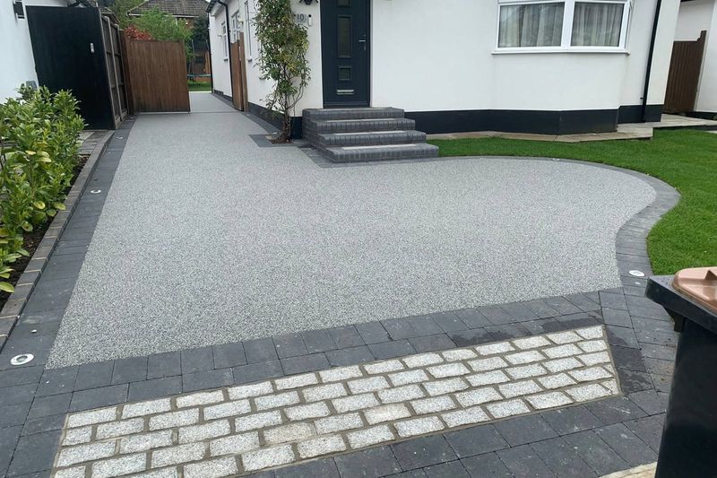 Resin-bound driveway with a block-paved border